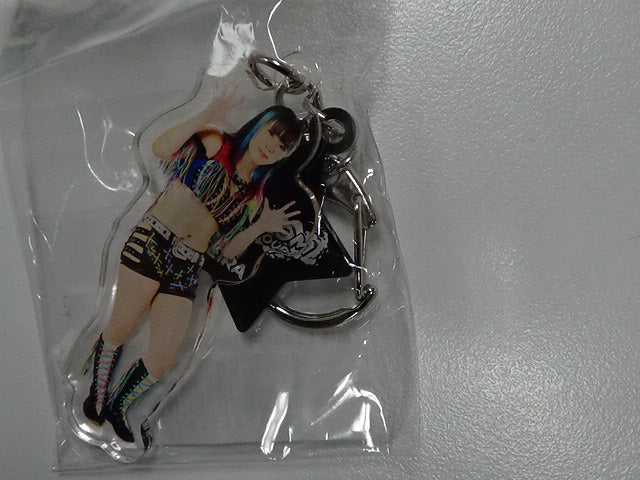 スターダム　2連アクリルキーホルダー　星来芽依